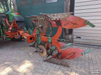 Ploegen Kverneland EG 160 - 3 schaar wentelploeg ploeg steenbeveiliging 2 schaar