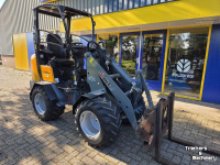 Shovel / Wiellader / Kniklader Giant D332SWT