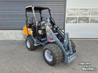 Shovel / Wiellader / Kniklader Giant G2700HD
