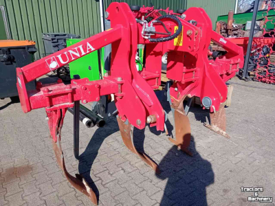 Woeler / Diepwoeler / Voorzetwoeler Unia Plow B4