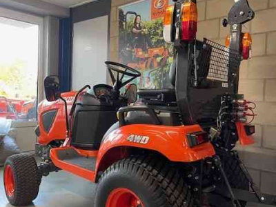 Tractor / Trekker Kubota BX231