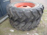 Wielen, Banden, Velgen & Afstandsringen Pirelli 460/85r38 tm 600