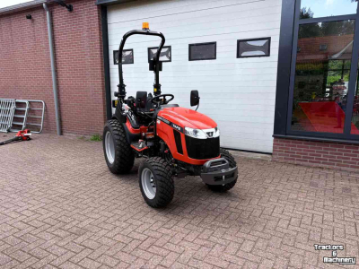 Compact tractor TAFE 6028H
