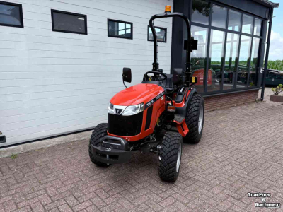 Compact tractor TAFE 6028H