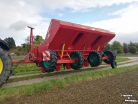 Pootmachine Kverneland 3300, pootmachine, poter