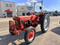 Tractor / Trekker McCormick 434 Tractor