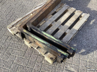 Shovel / Wiellader / Kniklader  Palletlepels 2 stuks