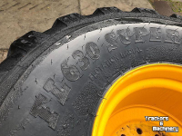 Wielen, Banden, Velgen & Afstandsringen BKT BKT - 750/60R26.5 op wiel