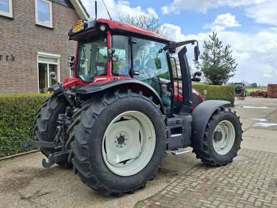 Tractor / Trekker Valtra G125eA