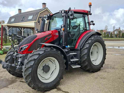 Tractor / Trekker Valtra G125eA