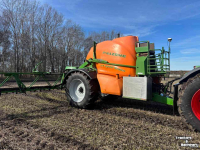 Getrokken Veldspuit Amazone UX6201