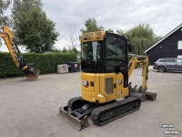 Mini-graver / Mini-graafmachine Caterpillar 302-05CR