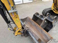 Mini-graver / Mini-graafmachine Caterpillar 302-05CR