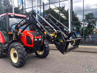 Tractor / Trekker Zetor Proxima 7441 + frontlader