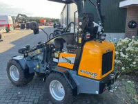 Shovel / Wiellader / Kniklader Giant G1500 LHD X-tra