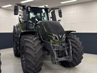 Tractor / Trekker Valtra Q 225