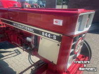 Traktoren International 844-S Cabrio