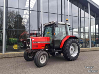 Tractor / Trekker Massey Ferguson 6130 Dynashift