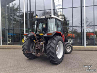 Tractor / Trekker Massey Ferguson 6130 Dynashift