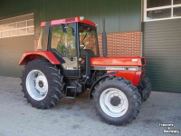 Tractor / Trekker Case-IH 844 XL
