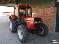 Tractor / Trekker Case-IH 844 XL