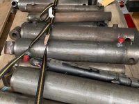 Diverse gebruikte onderdelen  Cilinders Hydraulische  (diverse)