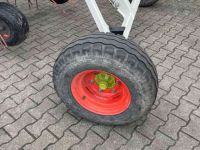 Schudder Claas Volto 1300T