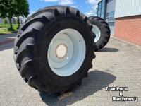 Wielen, Banden, Velgen & Afstandsringen  Ceat 710/70R38 Banden