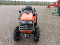Smalspoor tractor Kubota GB150