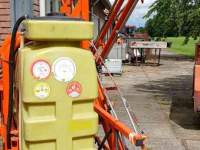 Gedragen Veldspuit Douven B30