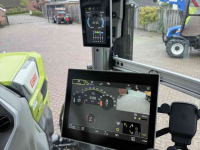 Tractor / Trekker Claas Axion 8.240