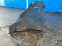 Laadbak / Grondbak  Grondbak met compacttoolcarrier JCB