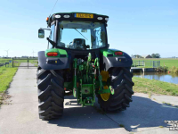 Tractor / Trekker John Deere 6125R