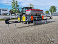 Kunstmeststrooier Fissore Tot maximaal 21 meter 16 uitgangen pneumatische kunstmeststrooier