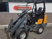 Shovel / Wiellader / Kniklader Giant D332ST