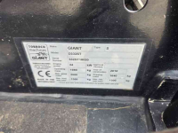 Shovel / Wiellader / Kniklader Giant D332ST