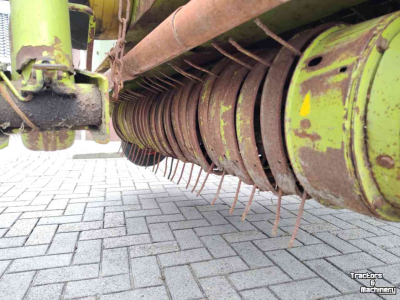 Opraapwagen Claas Sprint 445