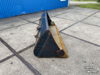Laadbak / Grondbak Stoll Schepbak 220