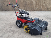Veegmachine  CB80
