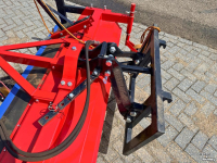 Veegmachine Qmac 150 Veegmachine met Opvangbak