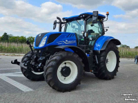 Tractor / Trekker New Holland T7.210 Range command 50 km/h