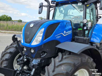Tractor / Trekker New Holland T7.210 Range command 50 km/h