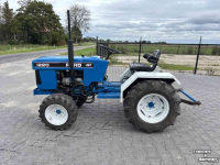 Compact tractor Ford 1220 hydrostaat