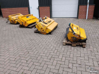 Maaiarm met klepelmaaier McConnel Klepelmaaier klepelbak