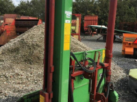 Overige aanbouwdelen en toebehoren Strautmann U snijder hydrofox HX 4 defect hydrauliek blok