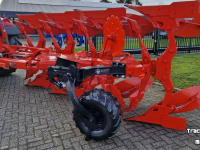 Ploegen Kuhn 4 SCHAAR PLOEG 153