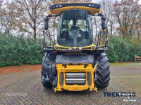 Veldhakselaar New Holland FR 550