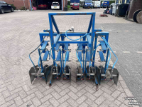 Overige boomkwekerijmachines en toebehoren Schrauwen kappenspuit 3 rijen gebruikt