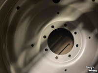 Wielen, Banden, Velgen & Afstandsringen Mitas 710/70R38