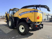 Veldhakselaar New Holland FR500 Forager + FIE450 Mais Header 8 Rows